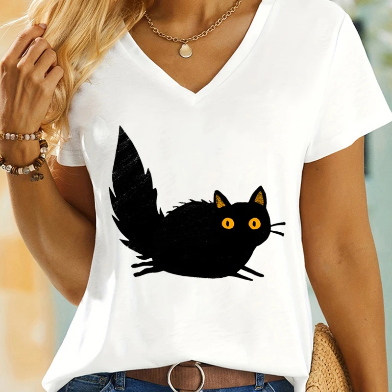 Yellow Eyed Fluffy Black Cat Trending Woman T-shirts Cat Mom Fashion Casual T-shirt Cute Animals Cartoon Design V-neck T Shirts