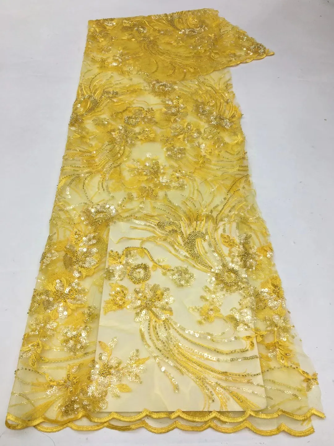 

High Quality African Handmade Beaded Lace Fabirc 2023 Sewing Sequins Embroidery Nigreian Lace Fabric Women Wedding Dress NXX5459