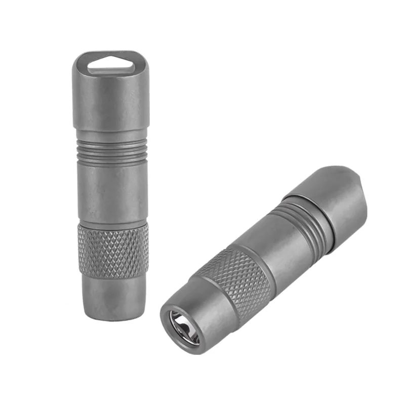 

Мини-фонарик из титанового сплава, уличный инструмент для выживания, карманный светодиодный сильный свет, перезаряжаемый брелок с ожерельем