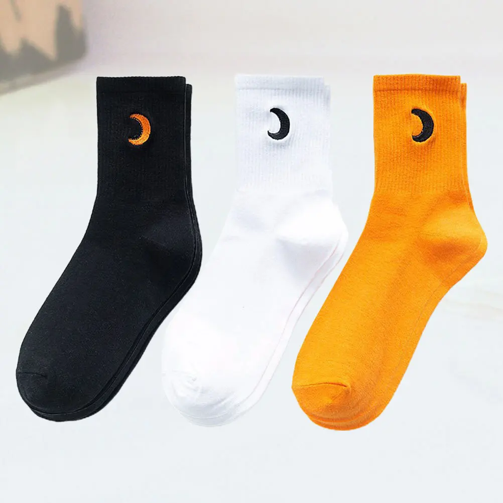 

3Pairs Embroidery Middle Tube Socks Cotton Socks for Women Breathable Absorbent Non-Deformable Fading-Resistant Multi-Purpose