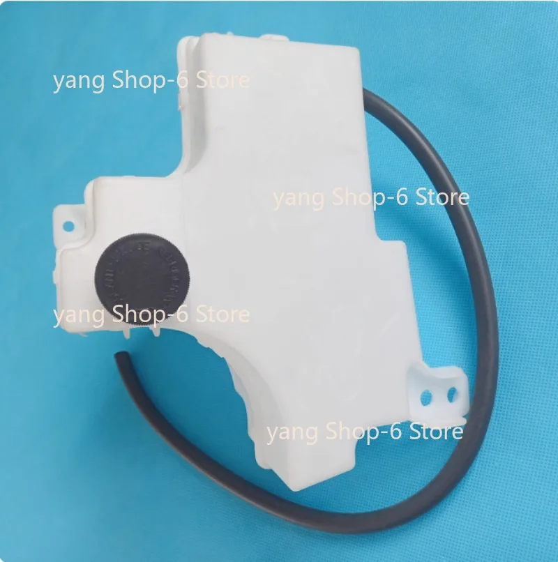 

For Teana 04 05 06 07 Teana J31 Kettling Old Teana 2.3 Water Tank Sub-tank coolant kettle