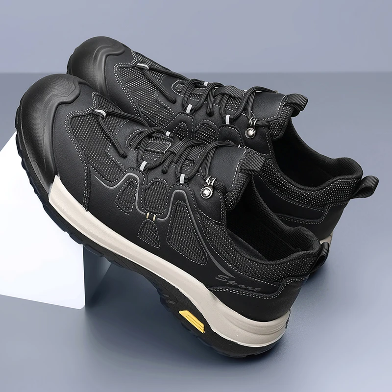 Zapatos de cuero negros recién llegados de otoño para hombre, zapatillas elegantes transpirables de suela gruesa, informales y deportivas, versátiles y ligeras