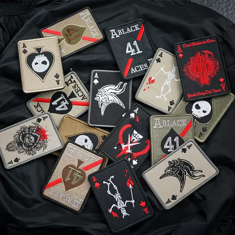 Death Card Poker Ace of Spades Patch ricamo Tactical Patch per borsa abbigliamento Punk Military Patch Badge