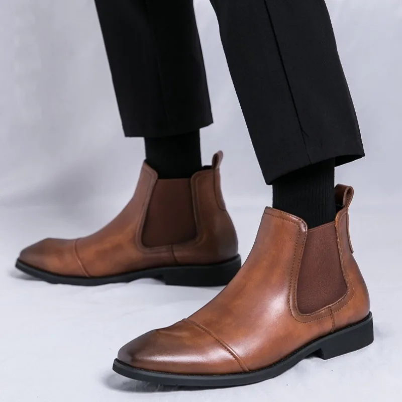 Luxury Brand Men Boots Fashion Casual Ankle Boots Classic Business Dress Boots for Men British Business Leather Boot Bota Hombre