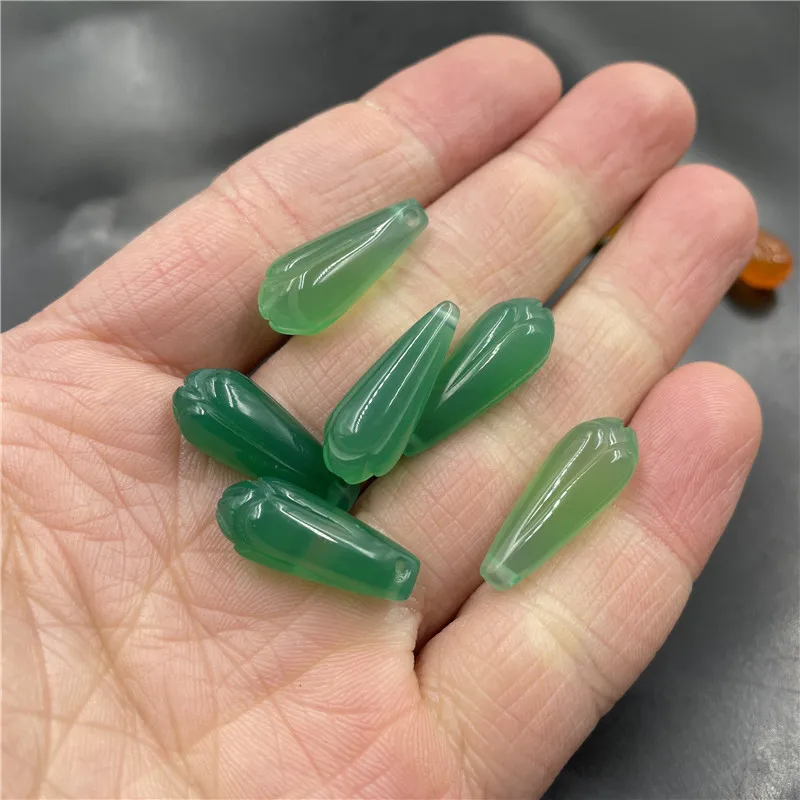 Cheap Jade Green Chalcedony Cylinder Magnolia Small Pendant White Jade Flower Pendant Jade Pendant Pendant