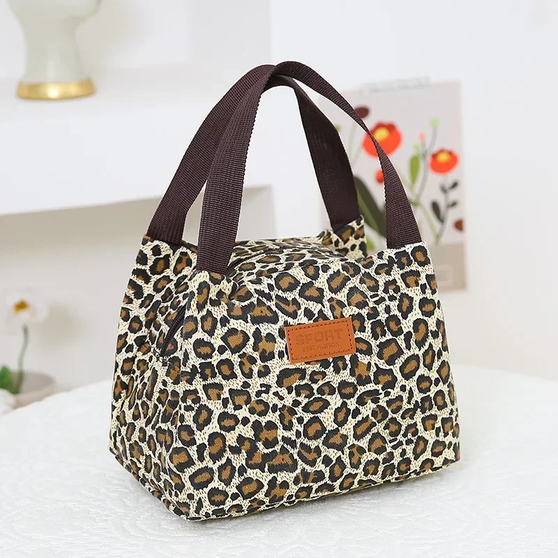 Casual Trend Handbag Women's Large Capacity Lunch Box Bento Bag 2023 Spring New Simple Casual Handbag