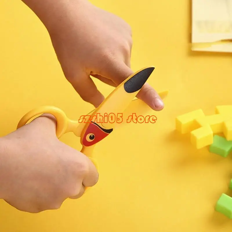 781E 3 PCS Kids Training Pitcors Cartoon Animal Safety Scissors Craft
