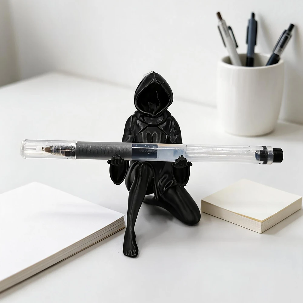 Black Robe Queen Pen Holder Desktop Atmosphere Sensing Ornament Quill Stand for Writing Desk Decor