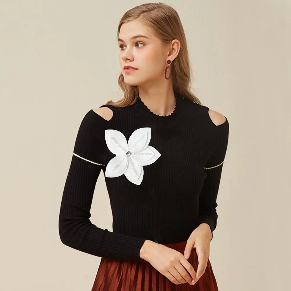 เข็มกลัดดอกคาเมลเลียผ้าแฟชั่นอุปกรณ์เสริมช่อดอกไม้การตกแต่งเสื้อผ้าดอกไม้เข็มกลัดการ์ตูนปาร์ตี้