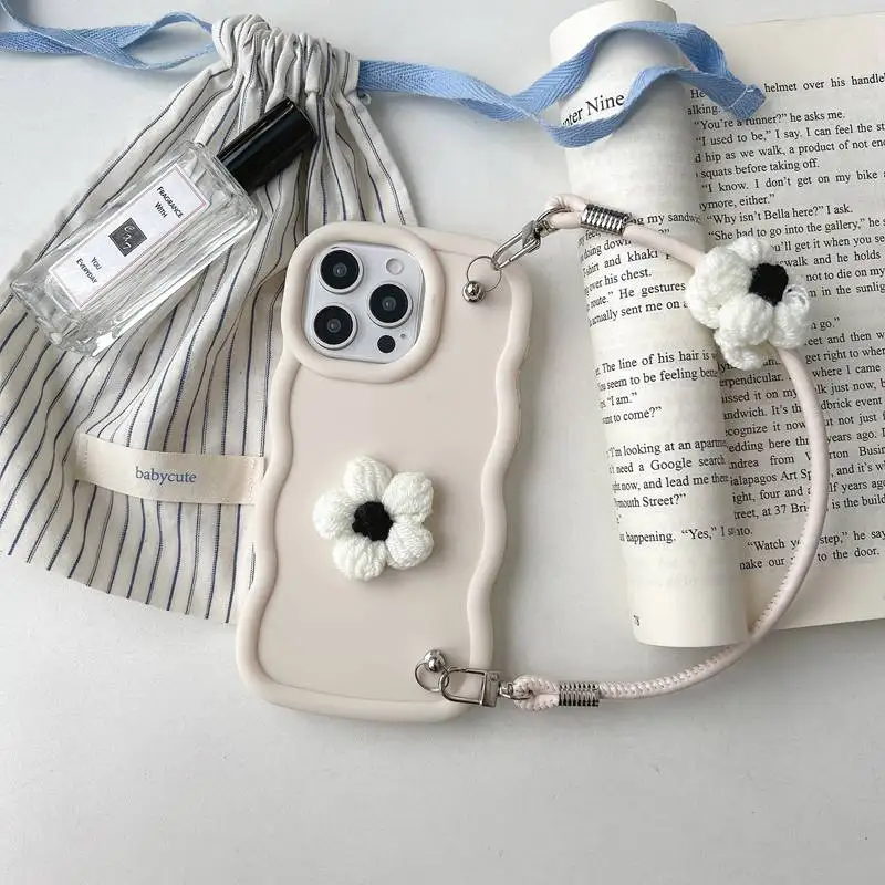 Чехол для телефона с веревкой Furry Flower для Motorola Moto Edge 60 50 Fusion 40 Neo 60S Pro E13 E14 E15 E20 E30 E40 E22 E32 E22i Wave Cover