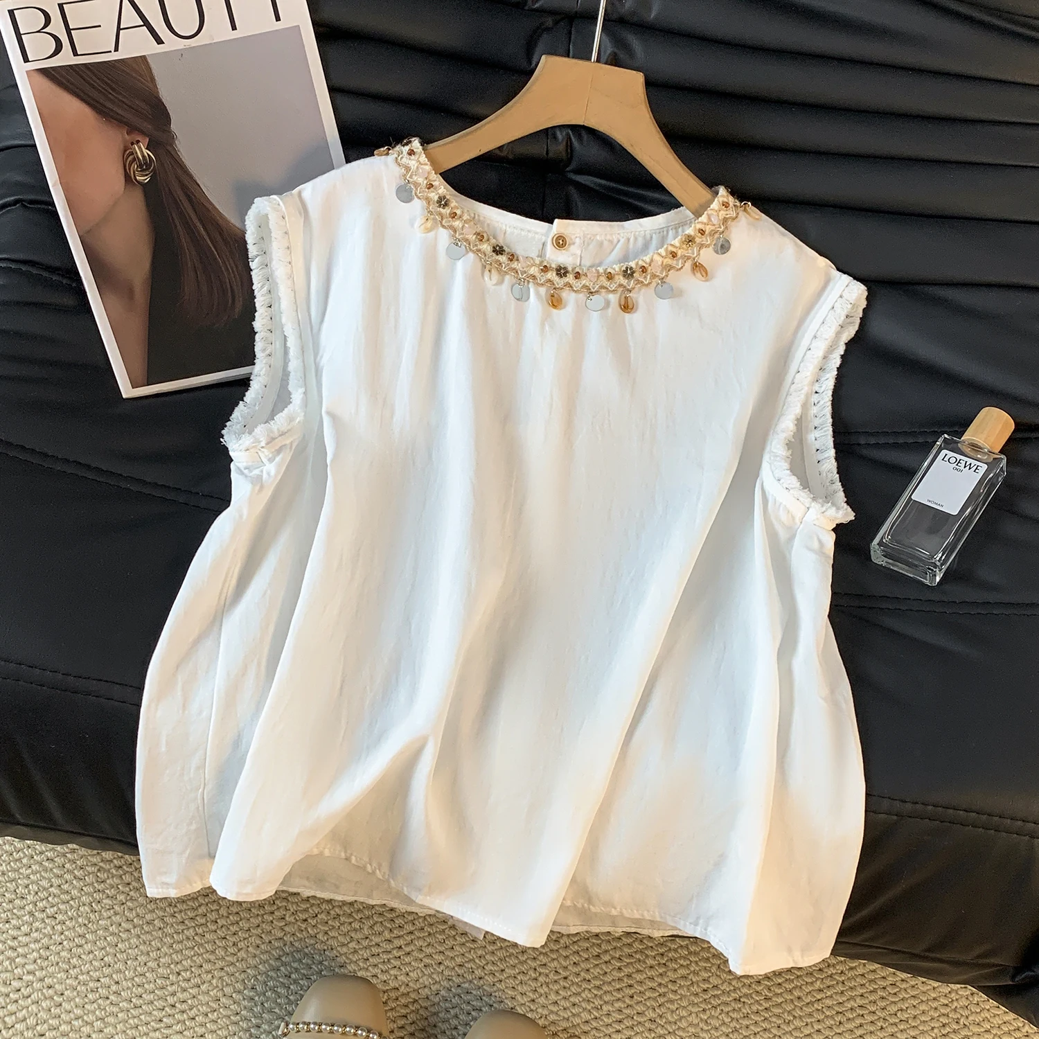 

Slimming Large Size Cotton Linen Sleeveless Shirt Fashionable Women's Vest Outerwear Commute Style round Neck Regular Length