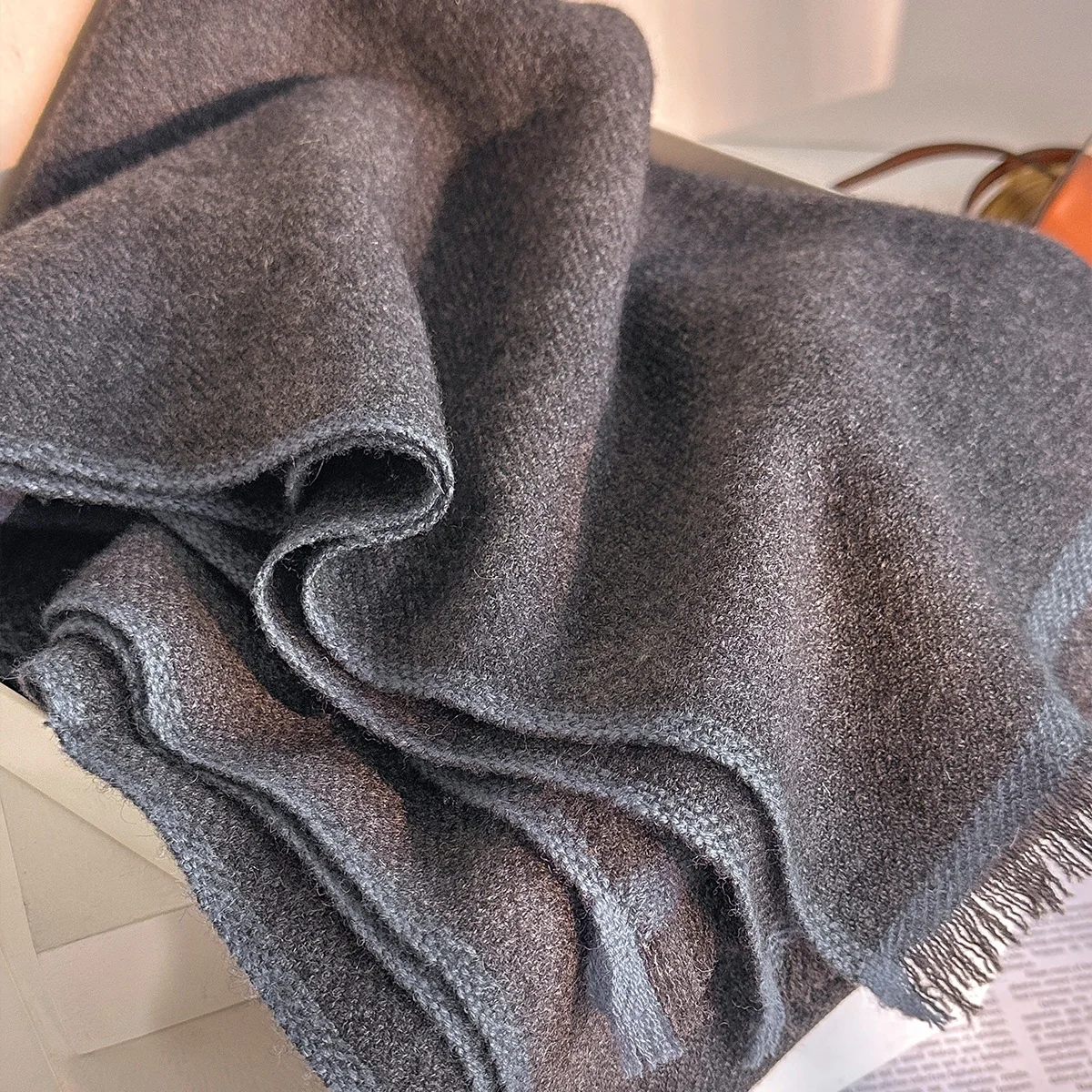 100% Wool Scarf for Women Winter 2026 New Short Fringe Solid Color Scarf Luxurious High-end Men's Cashmere Shawl Scarf Pashmina