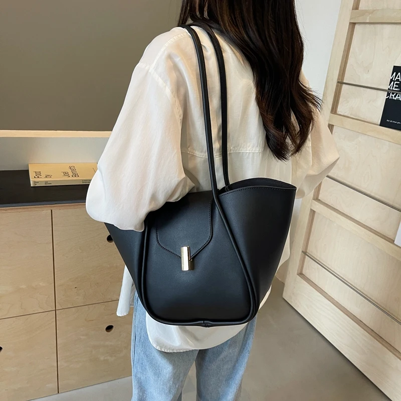 

Women Fashion Shoulder Bag PU Leather Luxury Tote Bag Adjustable Strap Work Handheld Bag Daily Bag for Female