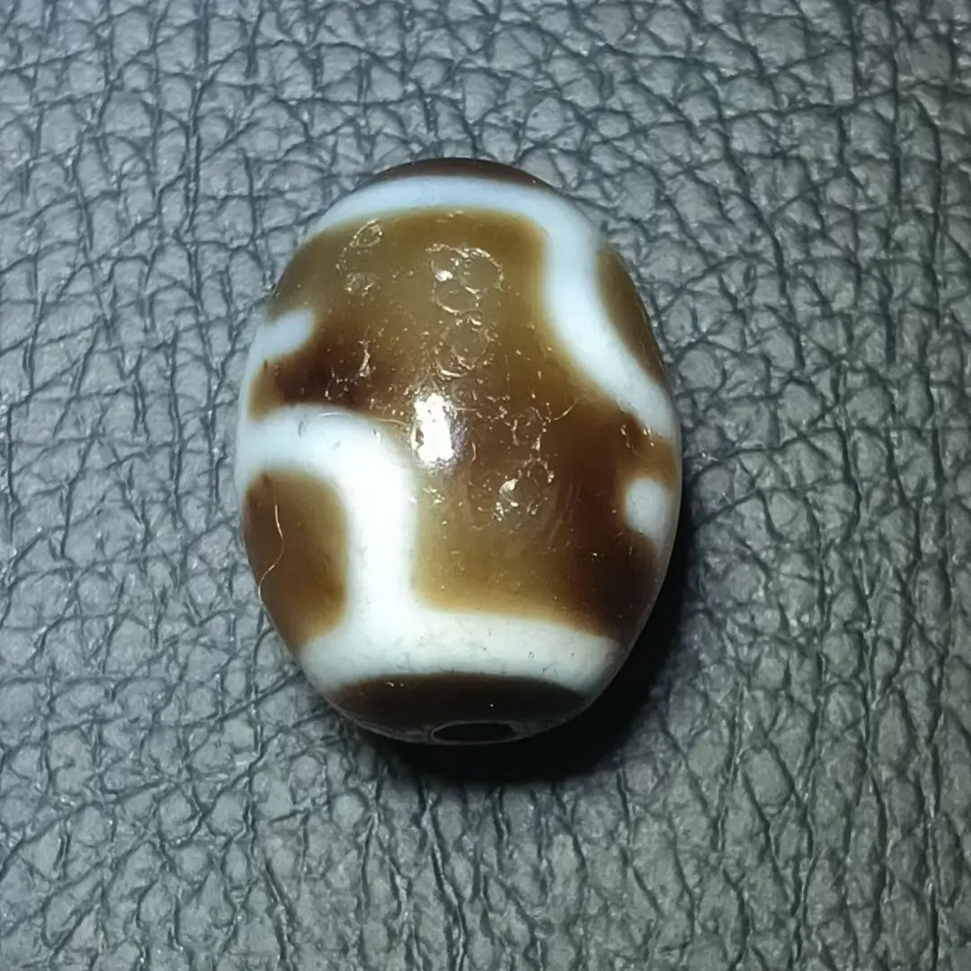 Tibetan natural agate genuine dzi beads high oil-coated pulp weathered treasure bottle dzi beads bird egg type dzi beads accesso