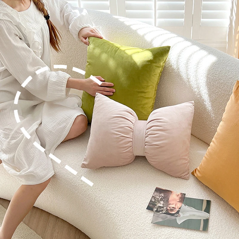 Nordic Style Swan Velvet Pillowcase with Core Living Room Sofa Cushion Sample Room Pillow Square Shape Simple Modern Design