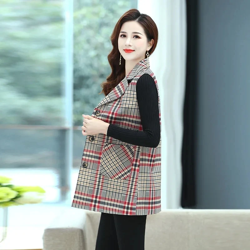 2023 NEW Fashion Plaid Vest Jacket Spring Autumn Middle-Aged Elderly Women\'s Vest Sleeveless Casual Waistcoat Jacket Tops 5XL