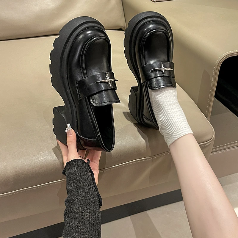 Chunky Platform Loafers Woman New High Heels Oxford Shoes for Women Spring Patent Leather Slip On Loafers Jk Uniform Mary Janes