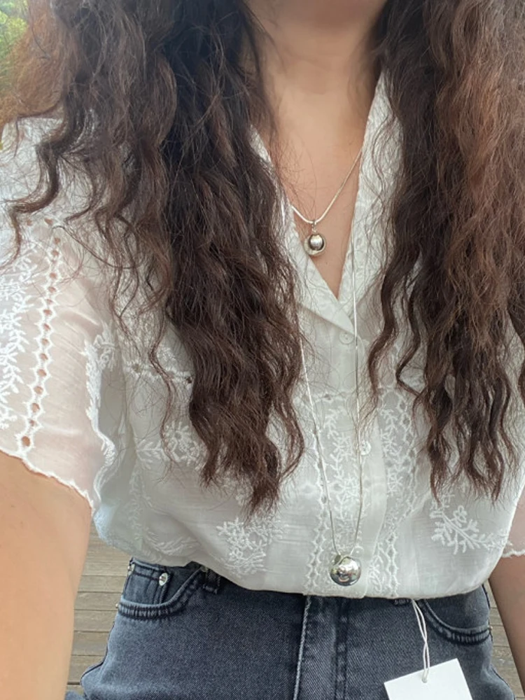 Elegant Embroidered Shirt Women's Summer Loose Fit Suit Collar Versatile Freshening up Top Korean Style Short Sleeve Button down