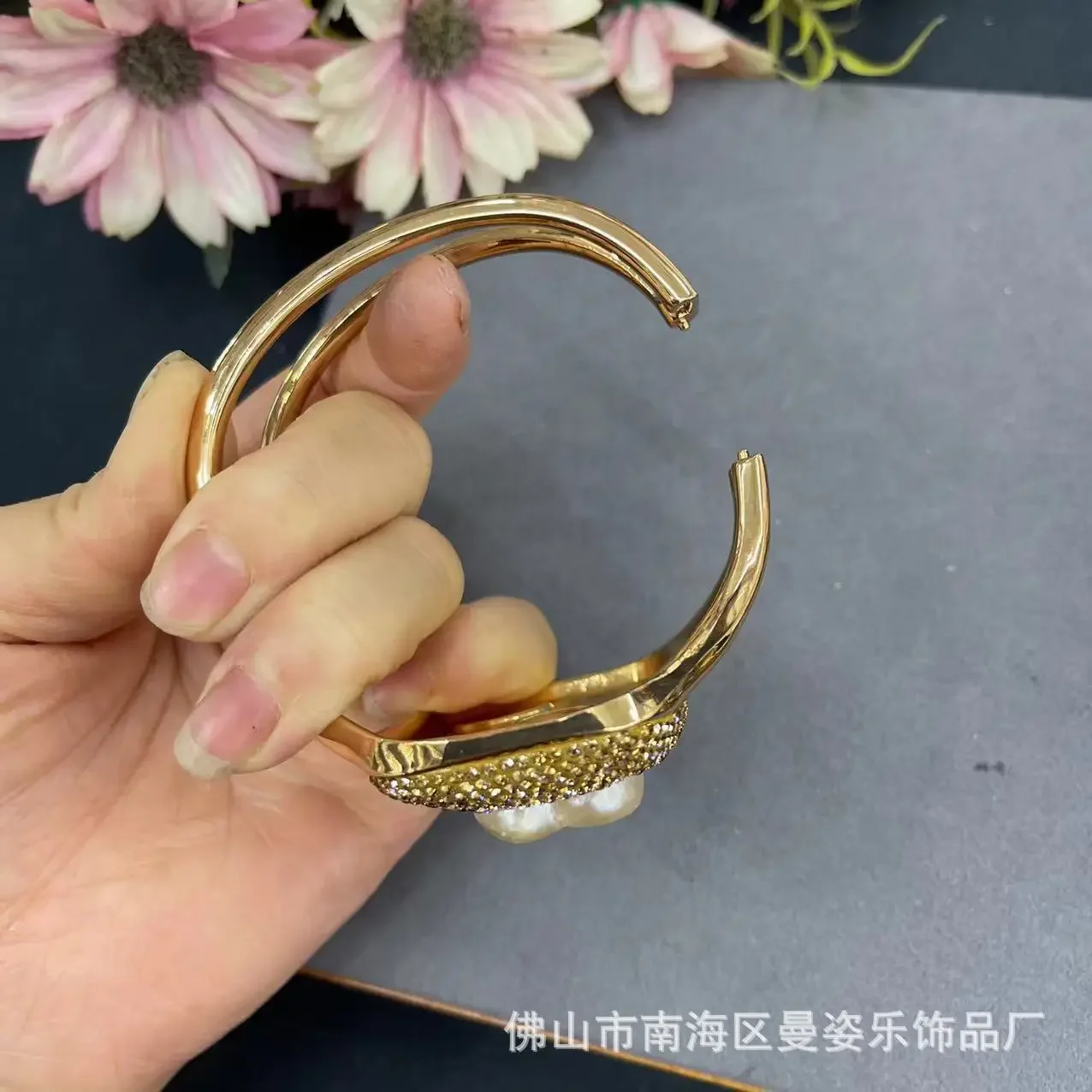 Natural large baroque special-shaped pearl color-preserving live bracelet ins style casual jewelry natural stone hot-selling mod
