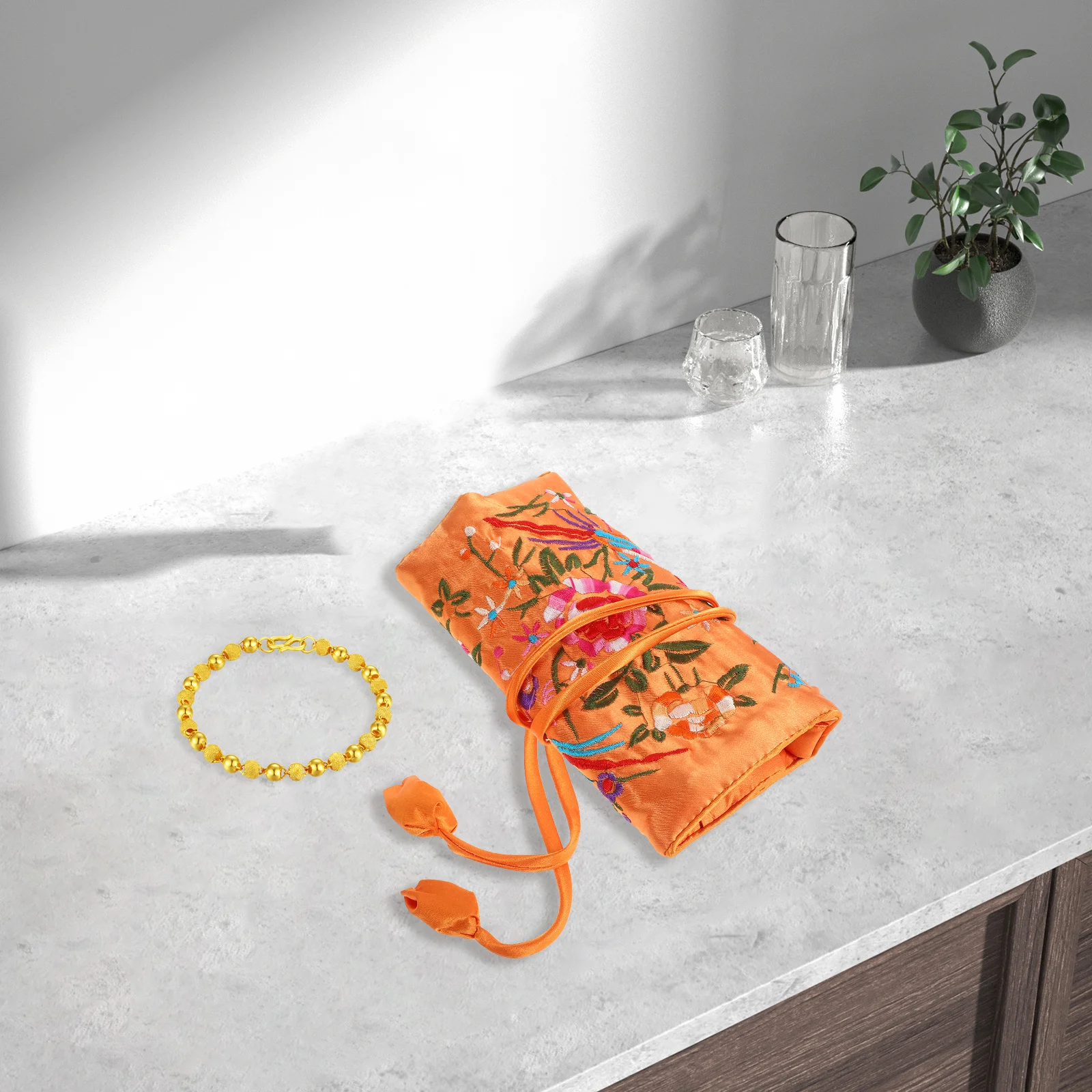 

Handmade Embroidered Roll Bag Orange Multi-Pocket Storage Pouch For Travel Jewelry Organizer Brush Holder Jewelry