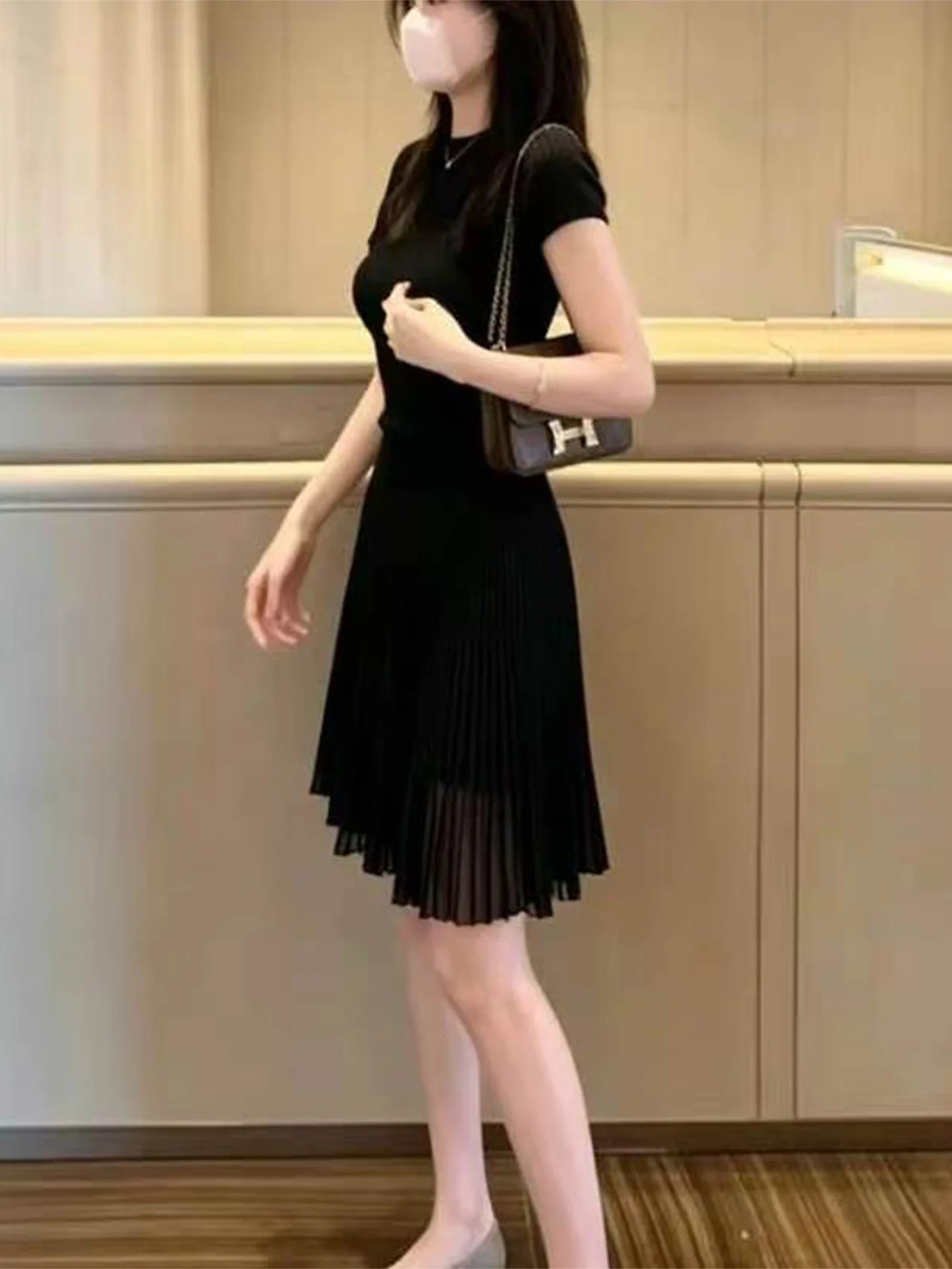 Black Mesh Paneling Half Skirt Women's Summer Slimming High Waist Short A-Line Fish Tail Skirt Transparent Folded Design