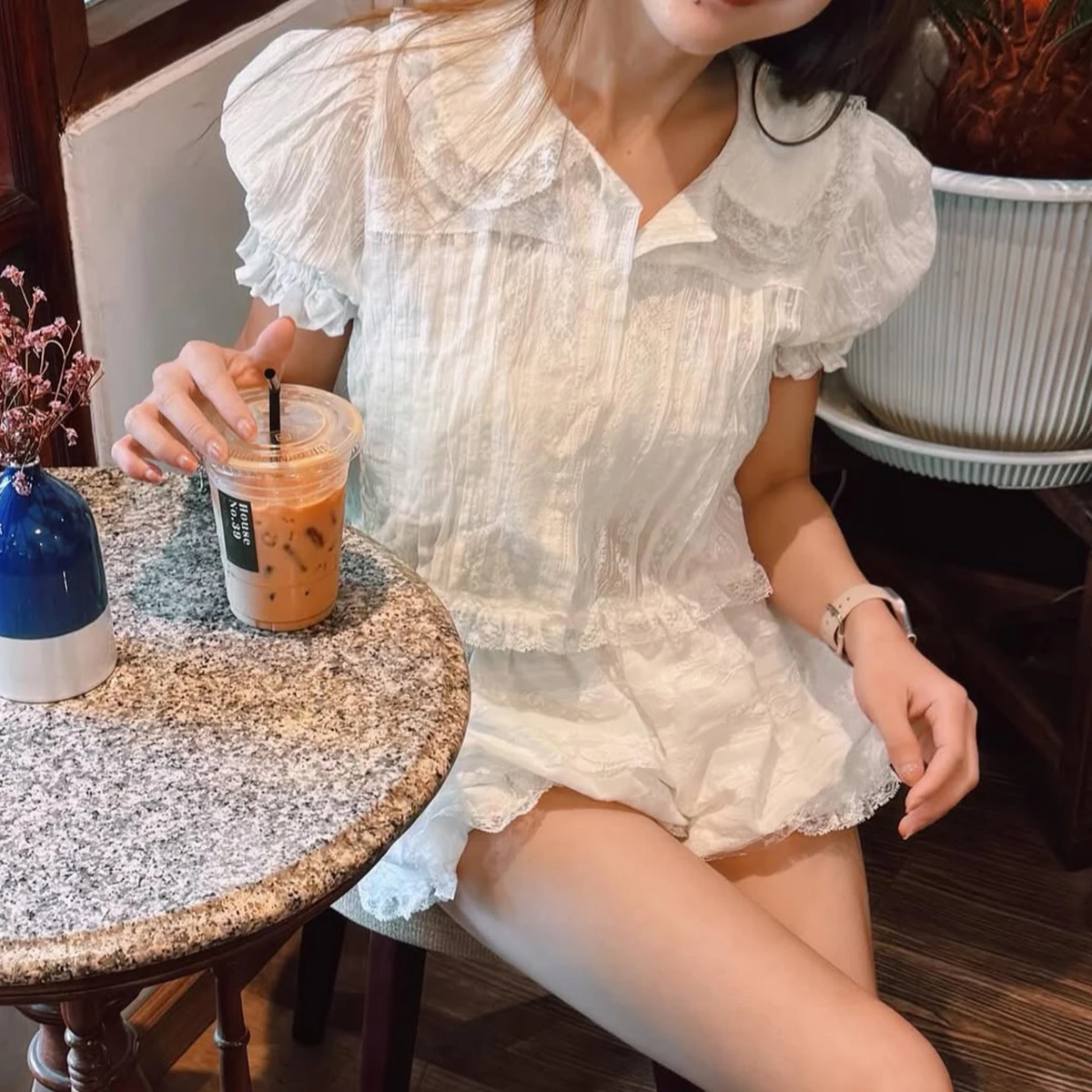 

Белая кружевная блузка в стиле пэчворк с воротником Питер Пэн, пышными рукавами, викторианский винтаж, кавайный, кокеттейльный, эстетичный топ 2026