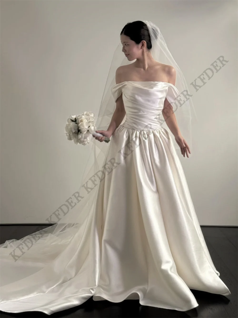 2026 Simple A-line Wedding Dress off Shoulder Satin Korea Photoshoot 웨딩드레스 Long Bridal Gown Floor-Length Corset Back Custo
