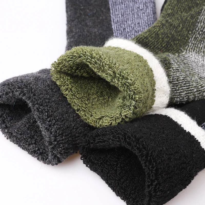3Pairs Super Dicke Merino Wolle Socken Männliche Männer Winter Thermische Kaschmir Socken Fleece Terry Schleife Mittelrohr Socken Hohe qualität