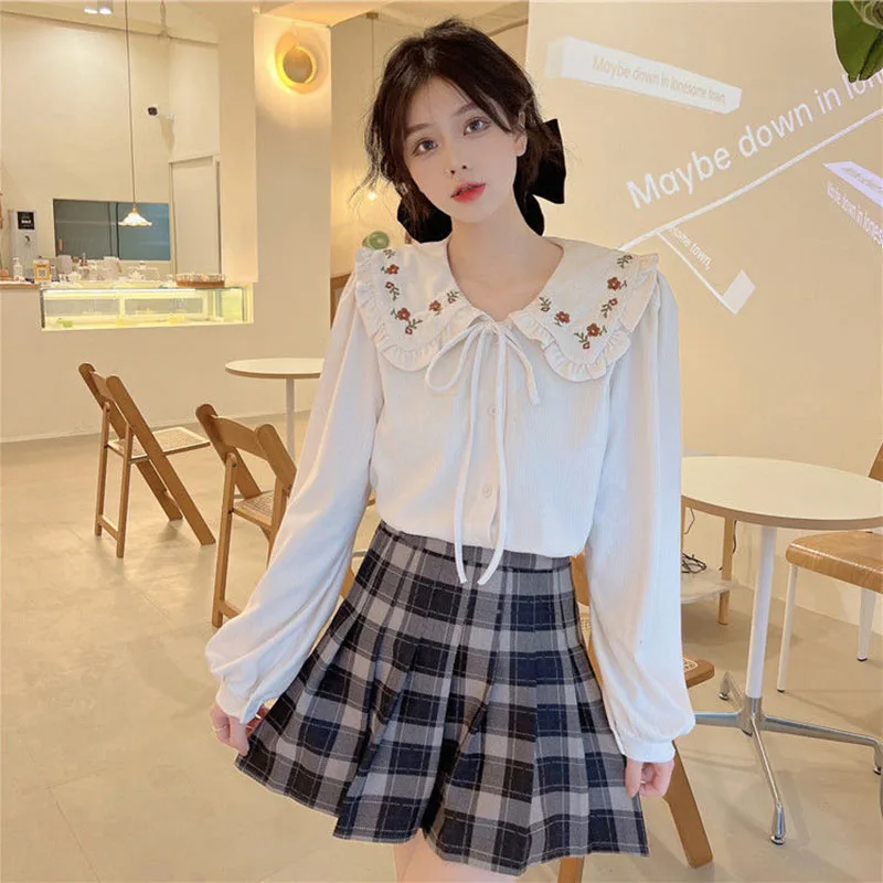 Japanese Style Sweet Embroidery Shirt Women Lace-up Peter Pan Collar Shirts Woman Vintage All-match School Student Blouses Girls