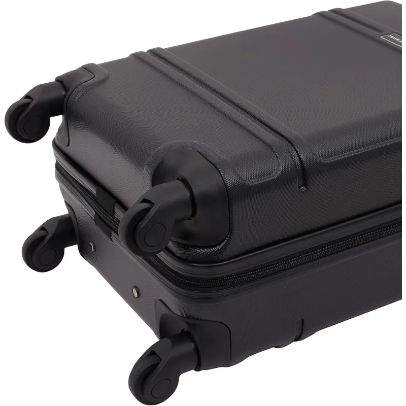 Skyline Spinner Luggage, Black, 20-Inch Carry-On