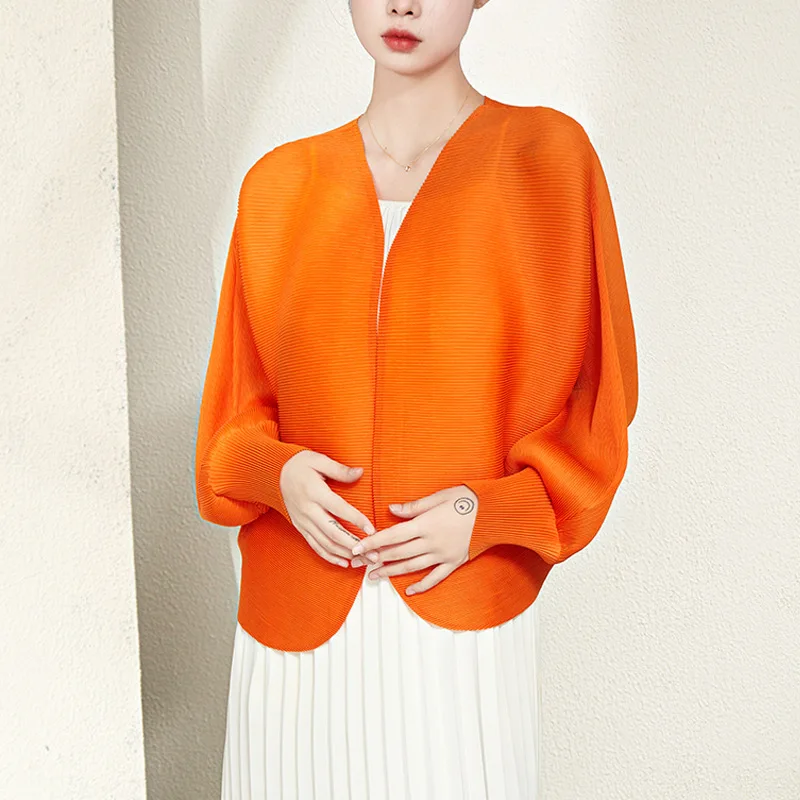 

Jacket Women Miyake Pleated Loose Stretch Spring And Autumn New Fashion Solid Colour Long Sleeved Open Stitch Short Coat
