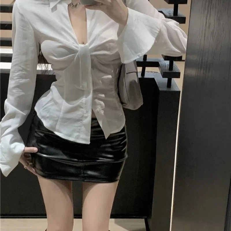 White V-neck Long Sleeve Shirt Pleated Slim Crop Top Summer New Vintage Sexy Streetwear Women Chic Blouse Women Clothing