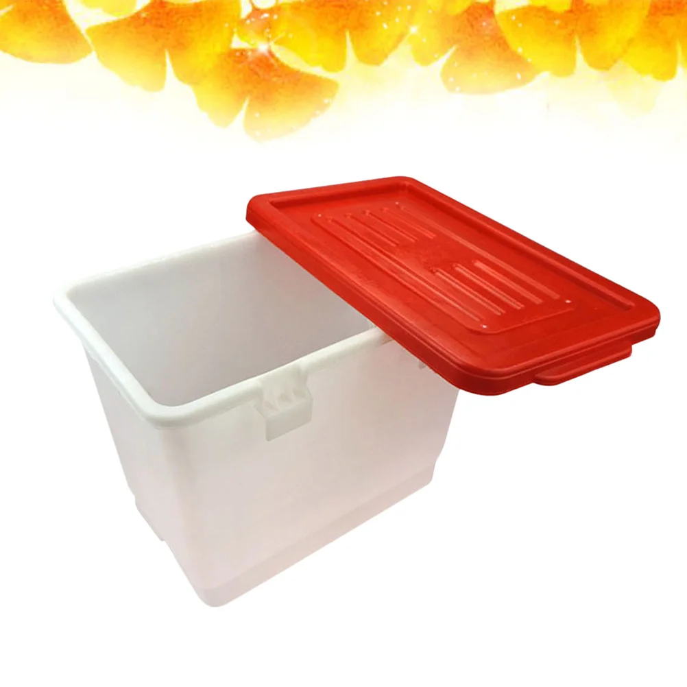 

2L Automatic Pressure Relief Box For Chicken Duck Rabbit Polyethylene Translucent Ball Design Easy Clean Blow-Down Chicken