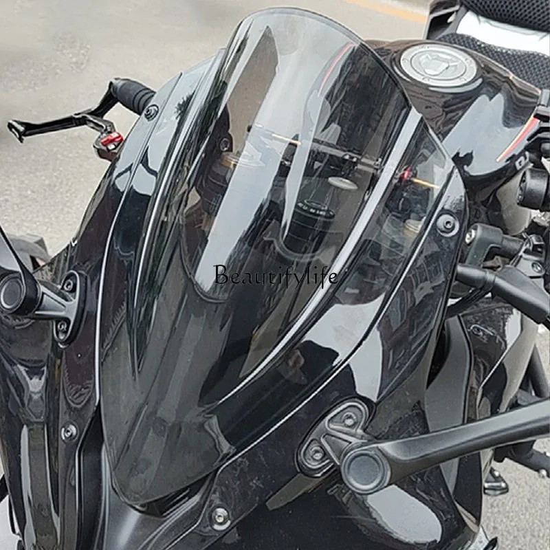 

2 Suitable for 22-23 new competitive windshield high definition heightened front windshield modified accessories surrounded