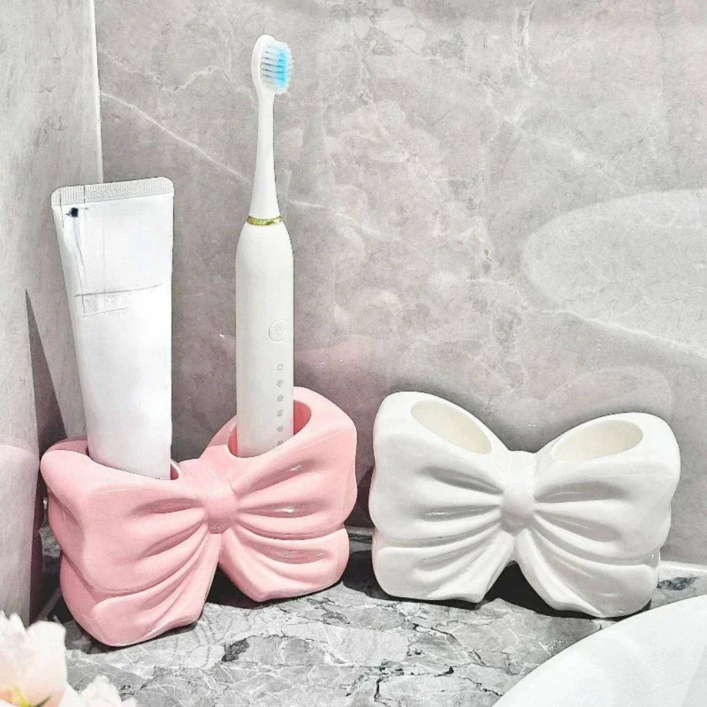 

1pc Ceramic Bow Toothbrush Holder Ornament Ceramic Toothbrush, Toothpaste Storage Rack Bathroom Accessories Brush Holder 2025new