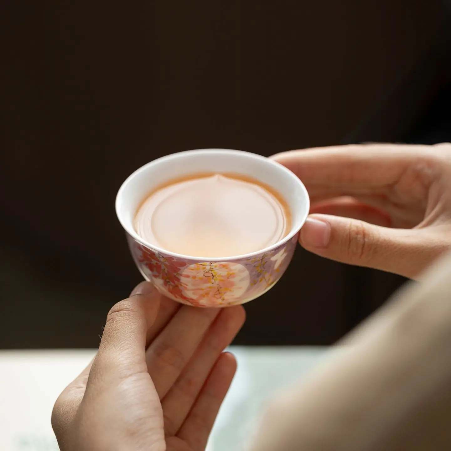 Gradient Purple Pure Hand-Painted Window Moon Shadow Wisteria Porcelain Cup Underglaze Color Tea Kung Fu Set Single