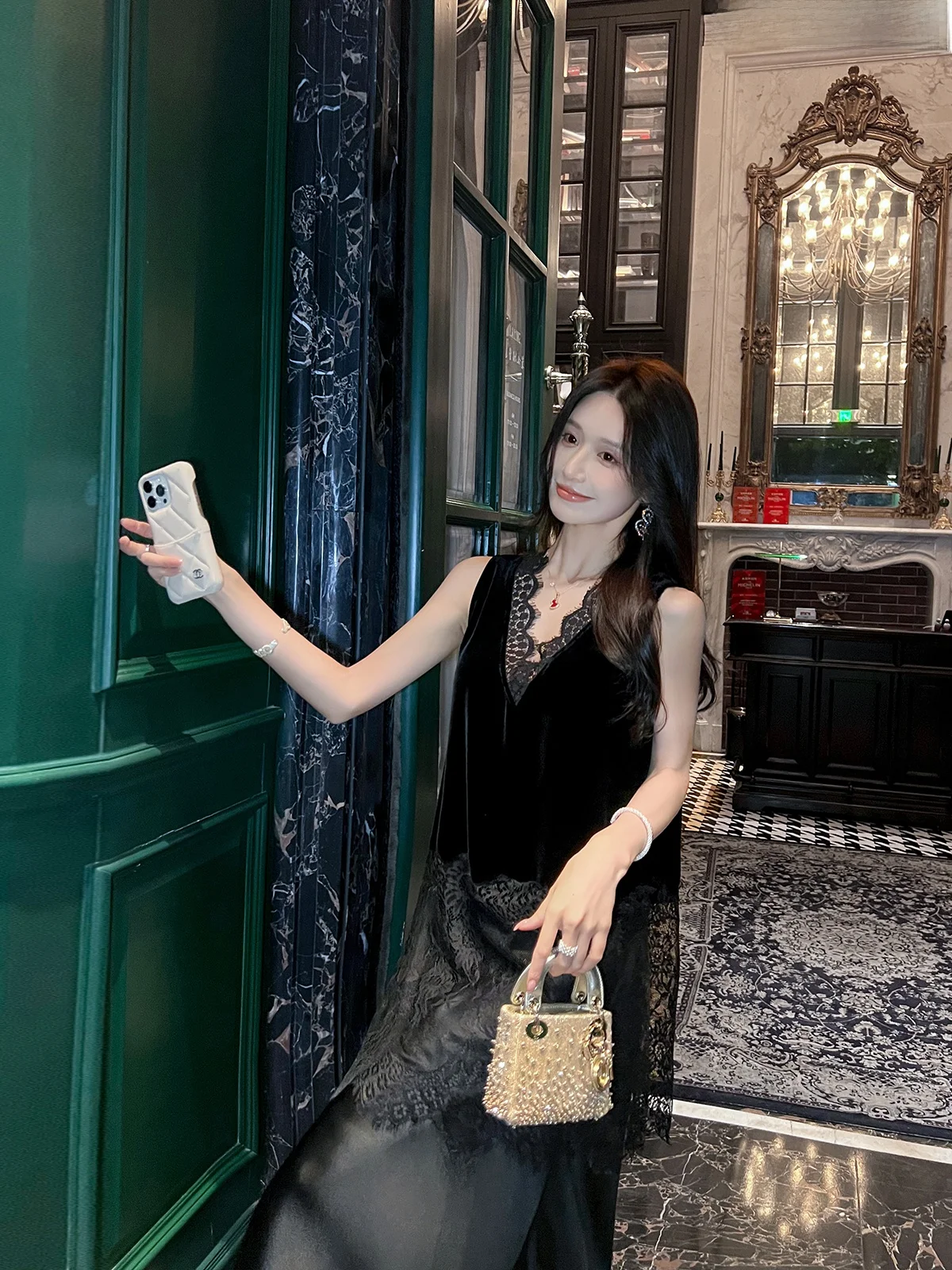 

Bla Lace Base Tank Top Acetate Splicing Summer New Loose Slimming Casual Svel Women's Vest Comfortable Silk Velvet