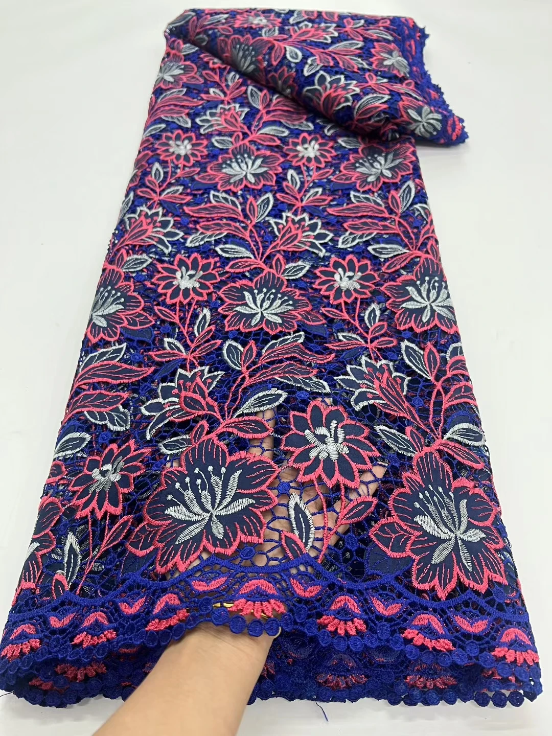 

New Style Cord Net African Lace Fabric 2025 High Quality Guipure French Nigeria Water Soluble Mesh Lace Fabric For Dress PR25138