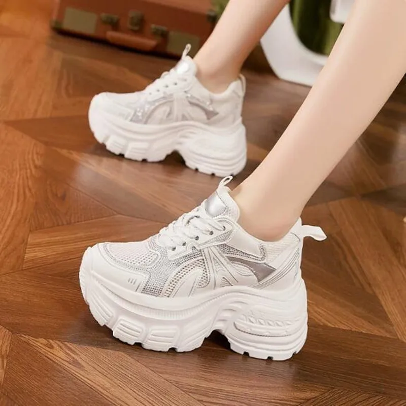 

Новые женские повседневные туфли на массивной платформе из синтетической кожи, 8 см, удобные, нескользящие, легкие, для весны и осени