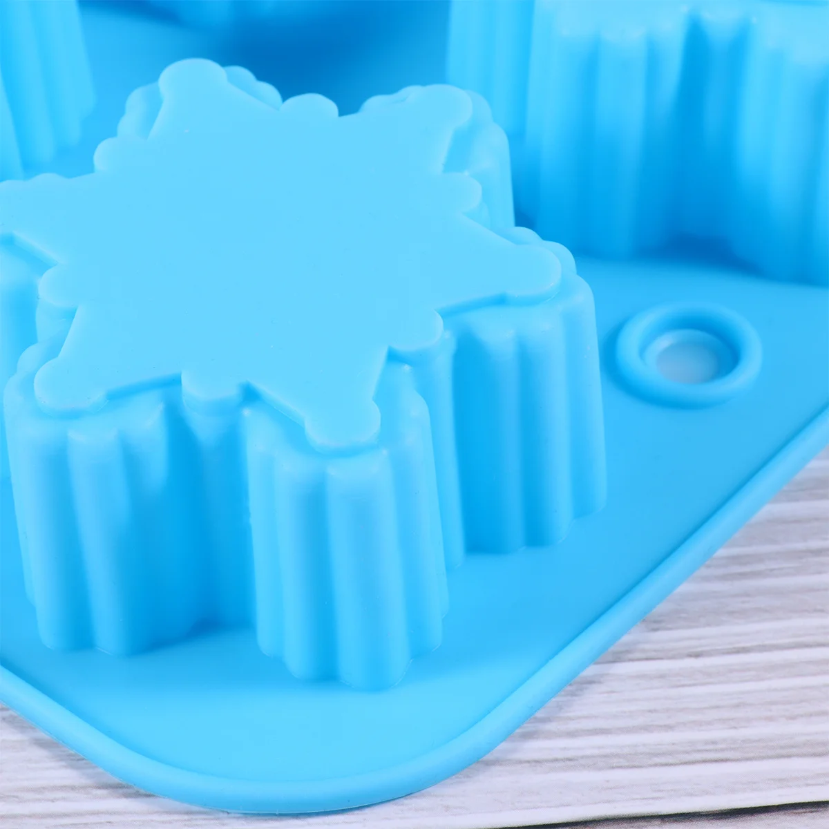 

Snowflake Cake Mold Silicone Diy Ice Making Tray For Chocolate Soap Craft Homemade Desserts Party Bar Supplies