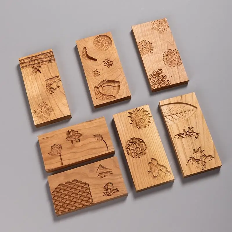 Japanese and Fruit Tools Tang Tea Thousand Plum Board Pine Bamboo Printing Board 19X9X9cm
