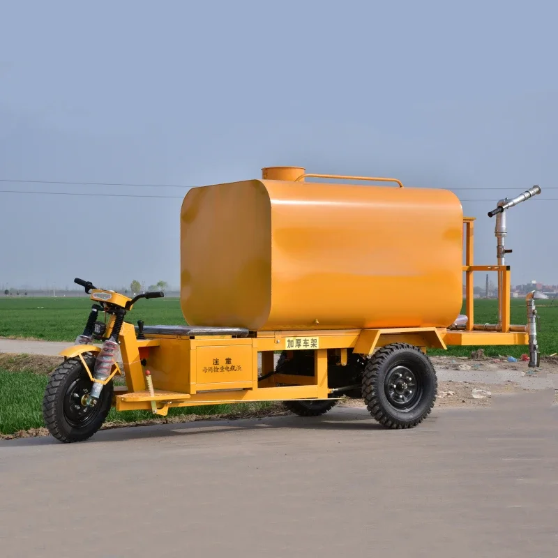 Three wheel dust removal and greening small tools for construction sites using new energy electric sprinkler trucks