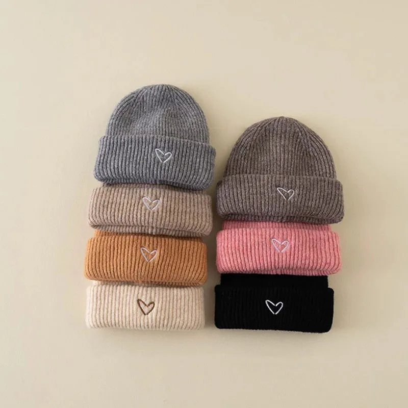 Children\'s hat scarf two sets of fall and winter Korean version of the knitted cap baby warm woolen cap men andgirls set of head