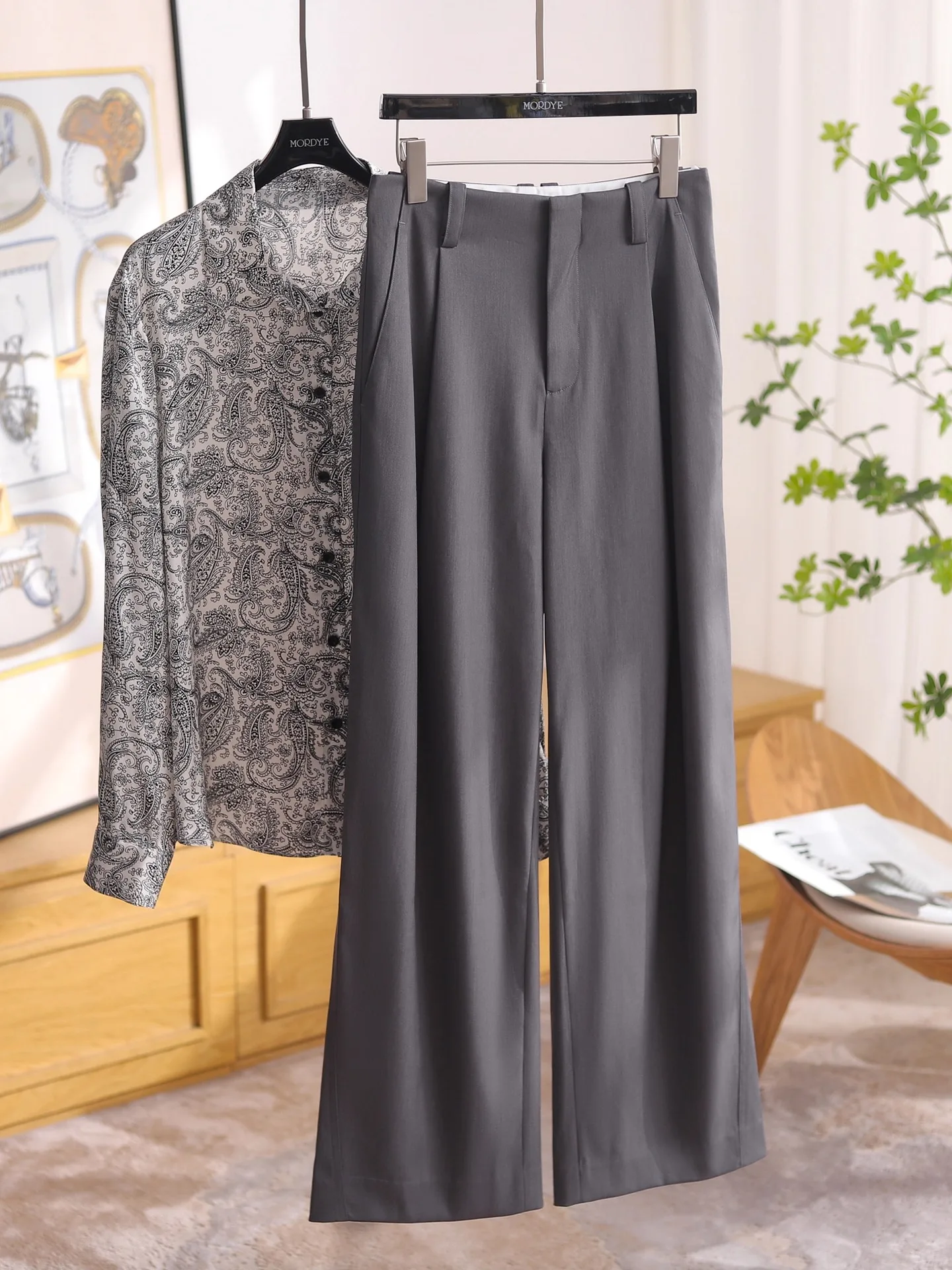 

Шерстяные брюки с широкими штанинами, высокой талией, прямым кроем и легким клешем, женские, повседневные, однотонные, оригинальный стиль