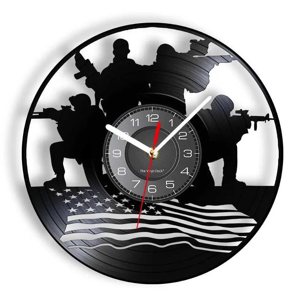 Patriotic Design Military Wall Art Wall Clock Soldiers with American Flag Vinyl Record Clock Memorial Gift for Veteran Soldiers