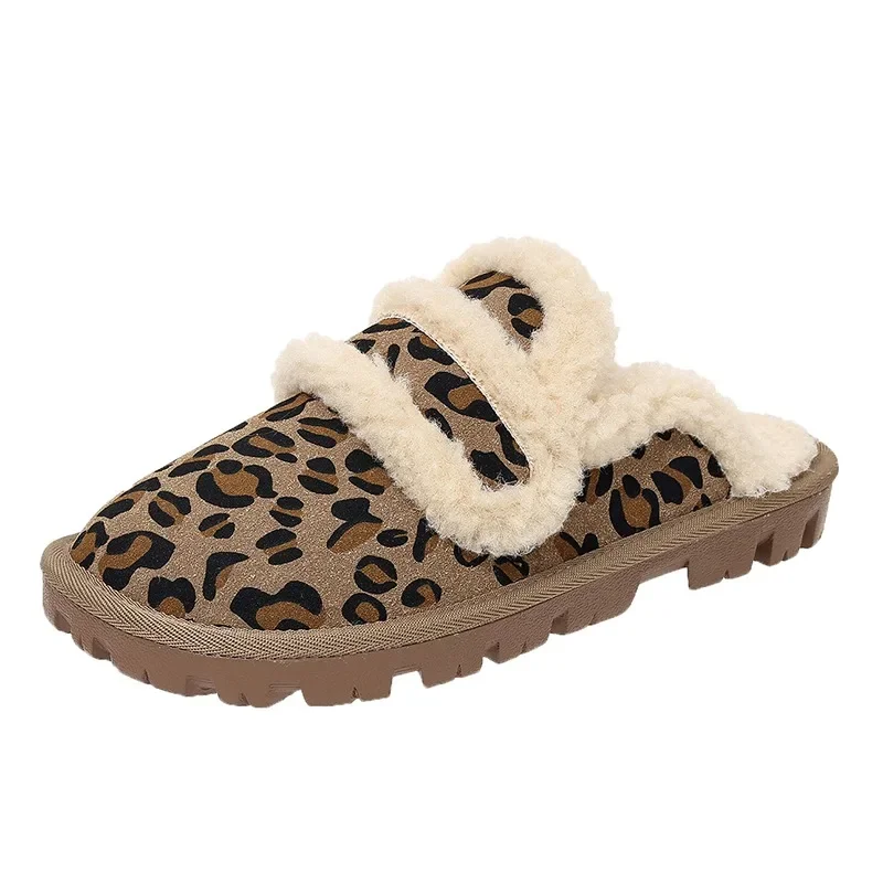 Pantoufles en fourrure léopard pour femmes, chaussures en coton, mules décontractées, tongs courtes en peluche, chaudes, tendance, hiver, nouveau, 2025