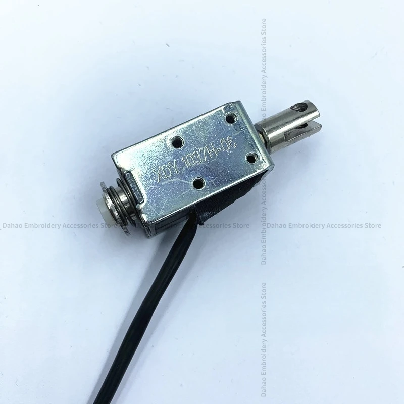 1PCS 1037 1037h Surface Thread Clamp Electromagnet Belt Lock Solenoid Head High Speed Computer Embroidery Machine Accessories