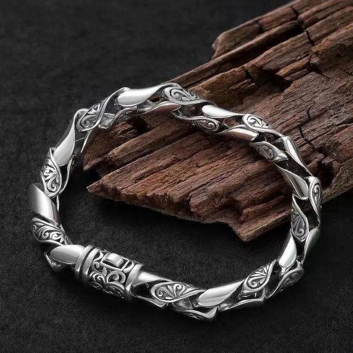 New Men's Vintage Arabesque Openwork Chain Bracelet - Smooth Lucky Vine Design Fashion Accessory Jewelry - view 2