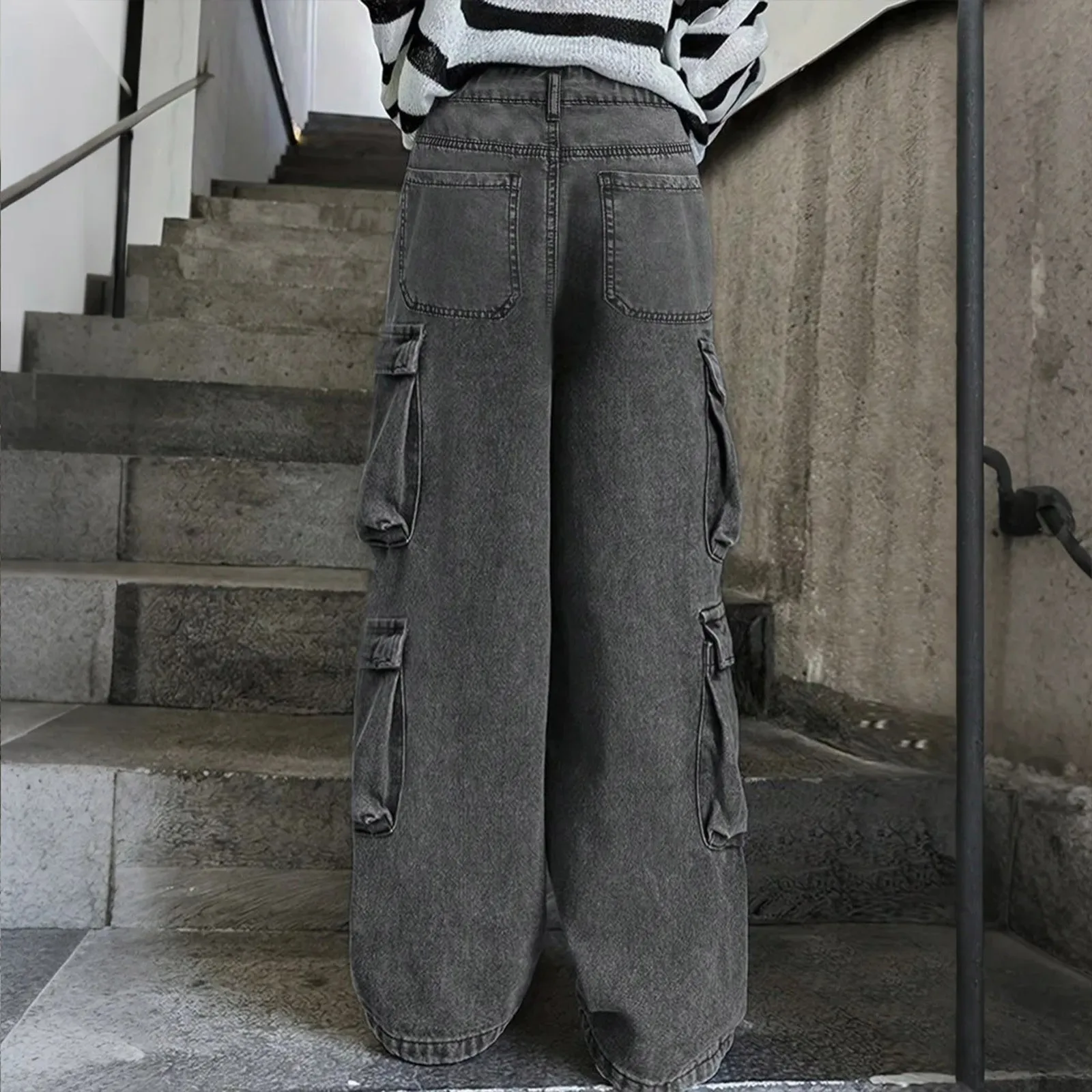 Jeans a vita alta streetwear stile americano per ragazza moda baggy Y2K pantaloni in denim multitasche a gamba larga abiti femminili