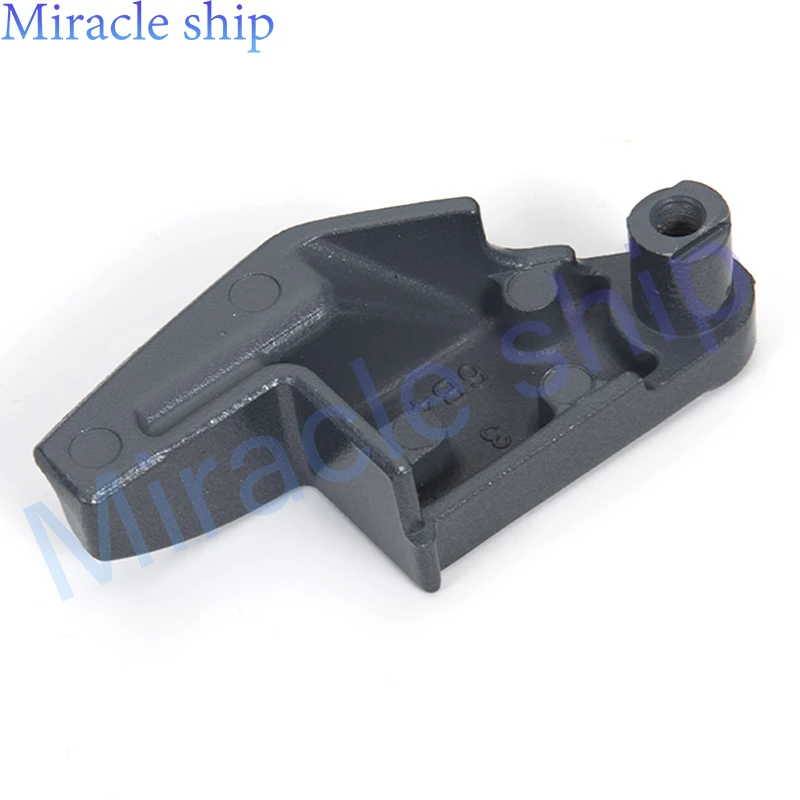 

6B4-42815-00-4D Зажим рычага для подвесного мотора Yamaha 2T 9,9 л.с. 15 л.с. 6B4-42815-00 6B4-42815 6B442815004D